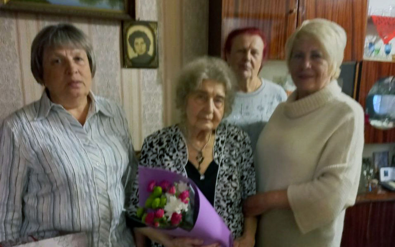 Поздравление с 96-летием ветерана ВОВ
