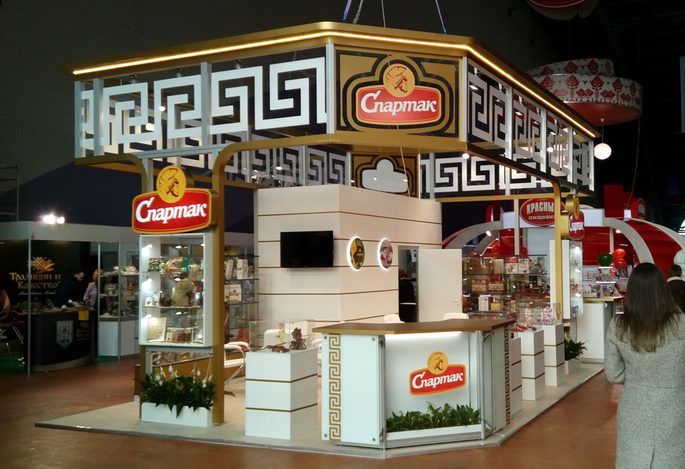 Стенд кондитерской фабрики "Спартак"