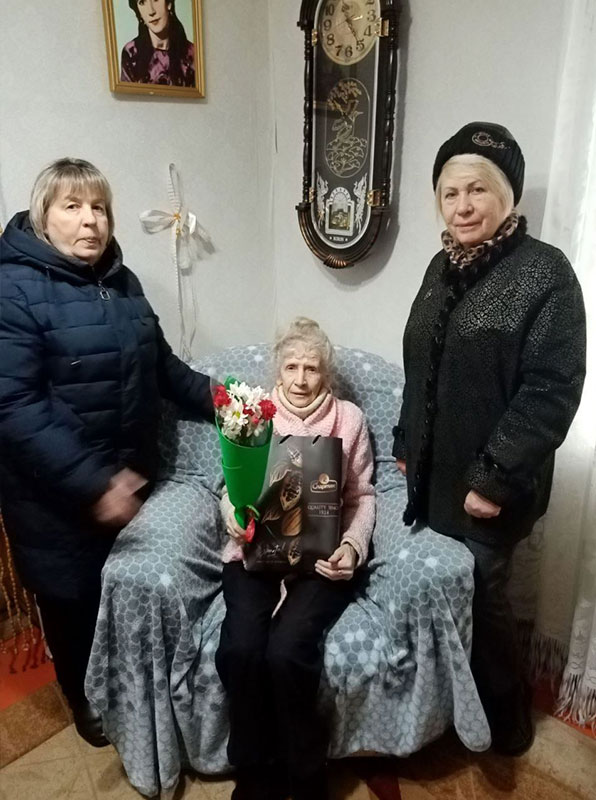 Поздравлнеие-ветеранов-4.jpg