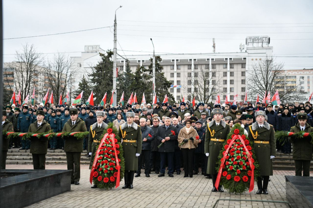 photo_2025-11-25_15-03-02 (2).jpg