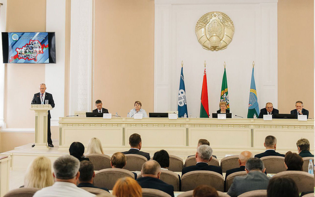 Пленарное-заседание-профсоюза-работников-АПК-4.jpg