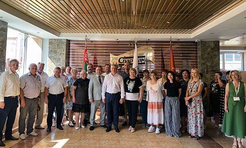 Кондитерская фабрика «Спартак» провела презентацию своей новогодней коллекции подарков