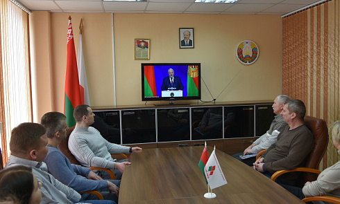 Послание Президента Беларуси Александра Лукашенко белорусскому народу и Национальному собранию Послание Президента Беларуси Александра Лукашенко белорусскому народу и Национальному собранию