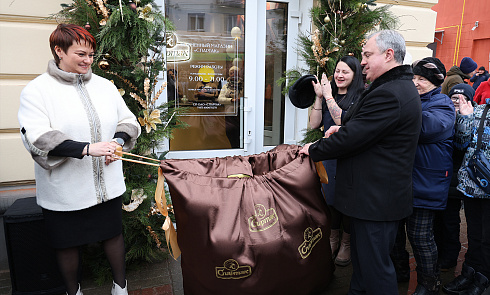 В Гомеле открылся самый большой фирменный магазин фабрики «Спартак»