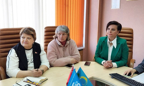 Жанчына мае права