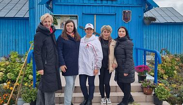 Представители фабрики «Спартак» посетили церковь святителя Николая Чудотворца